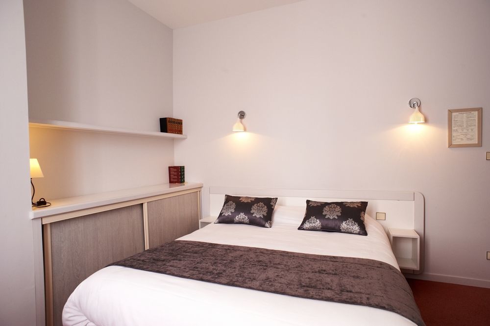 Saint-Martin-de-la-Place Hotel Mileade Le Domaine De La Blairie - Saumur מראה חיצוני תמונה